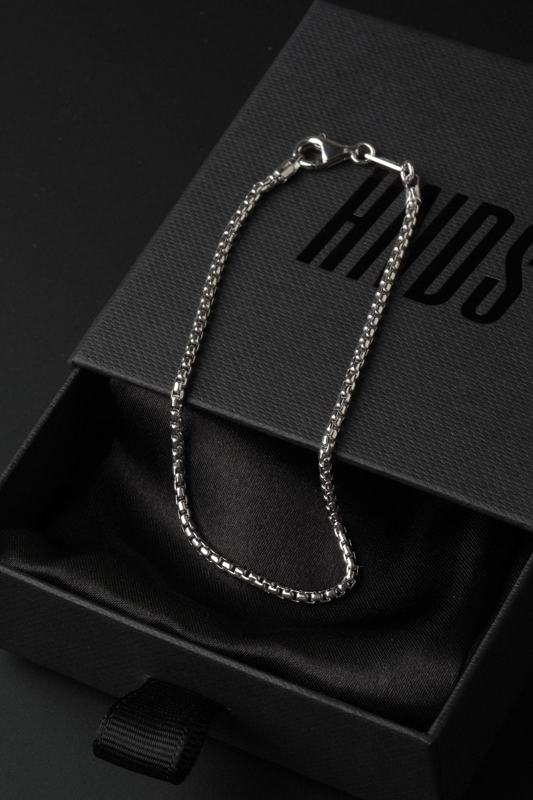Box Bracelet