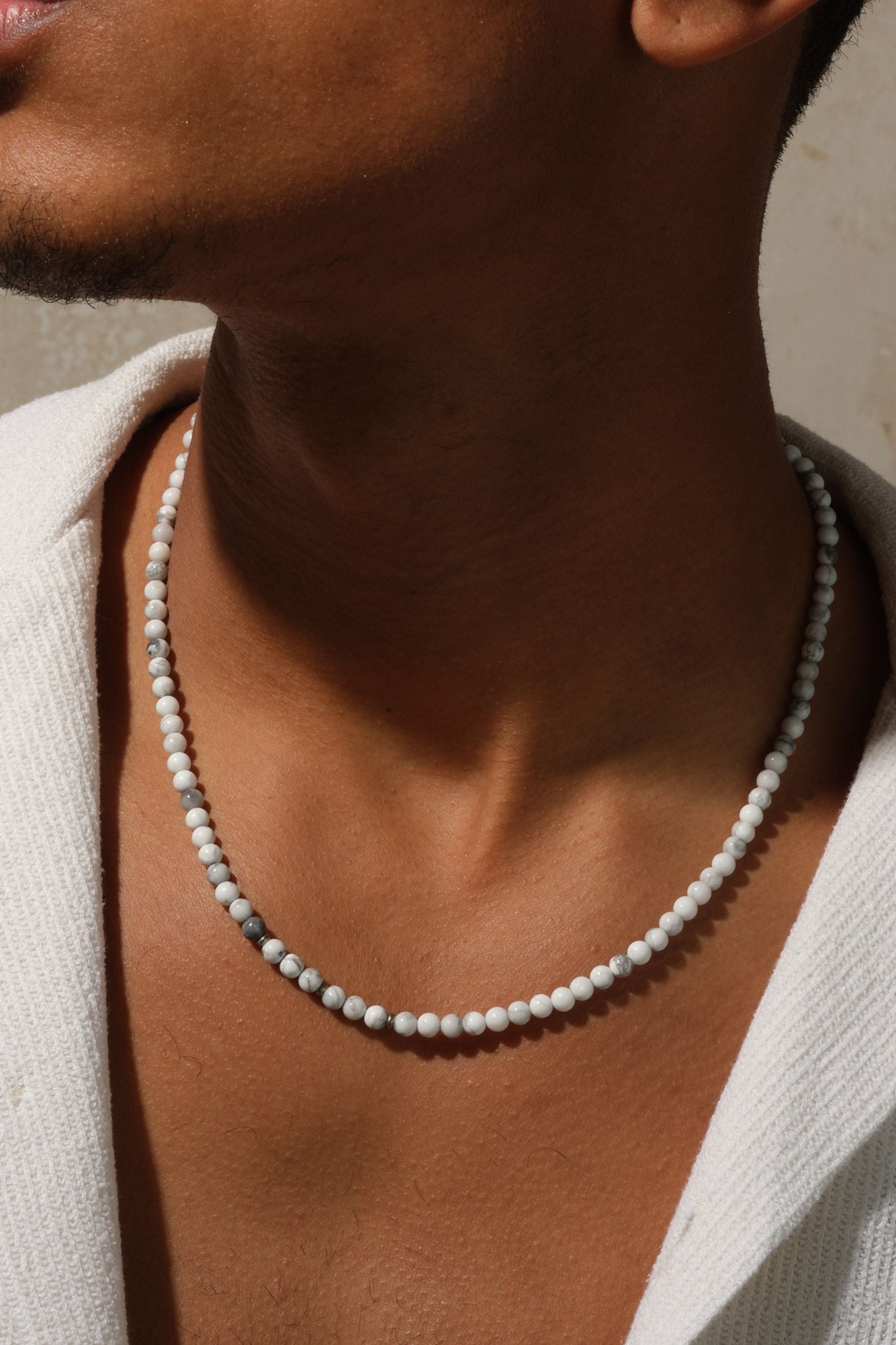 Howlith Chain