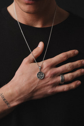 The Feather Necklace