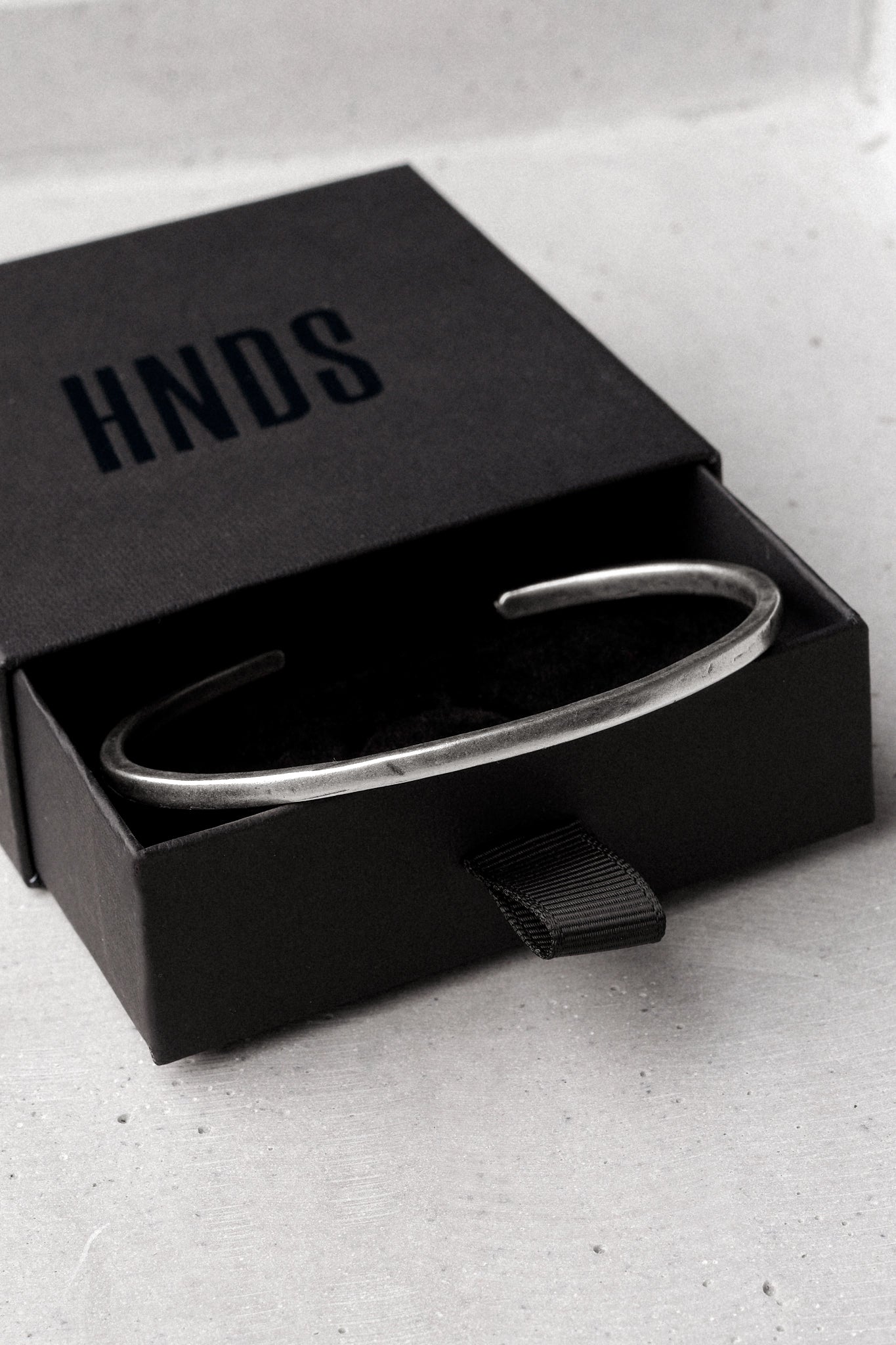 Bended Cuff