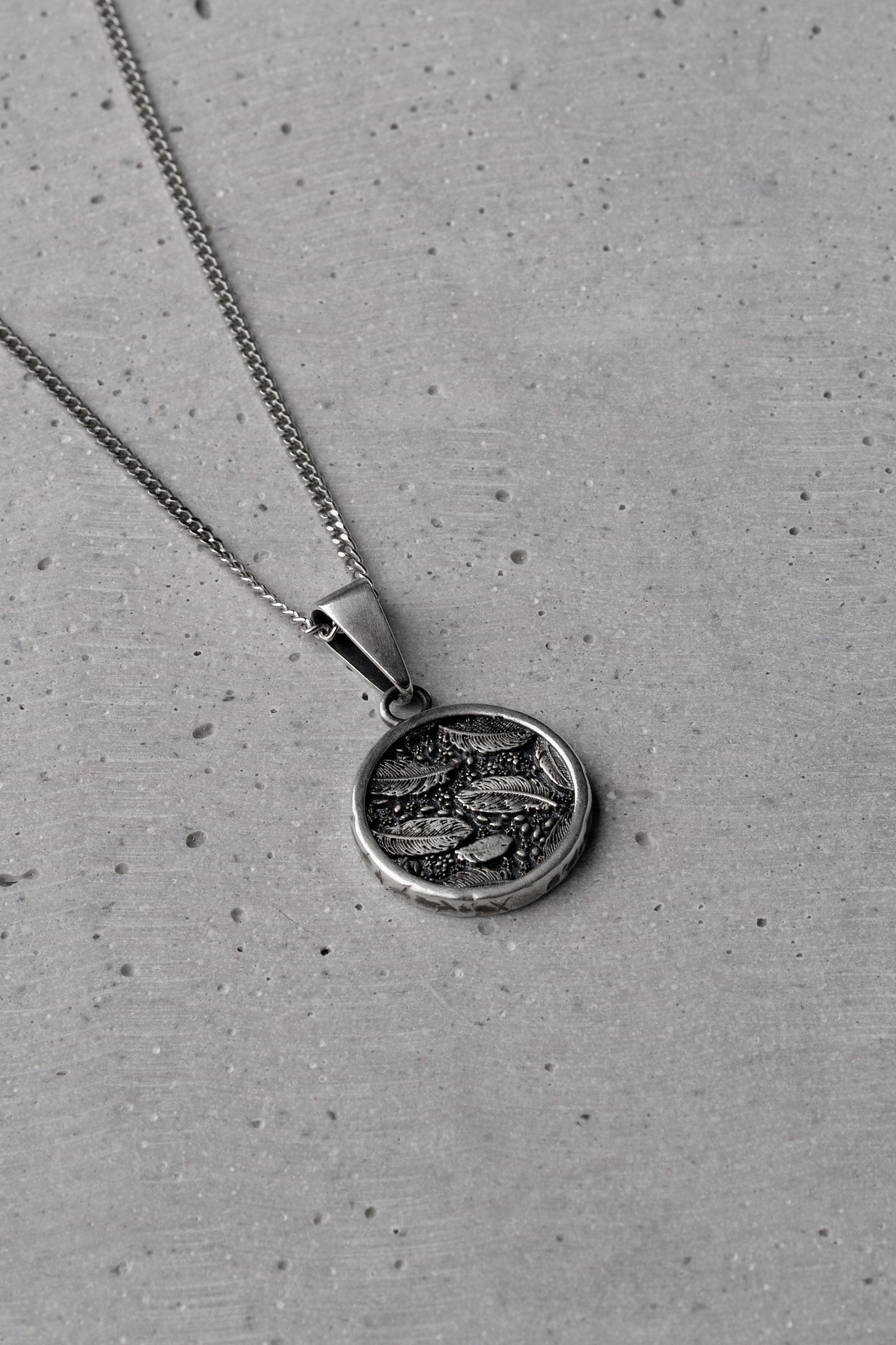 The Feather Necklace