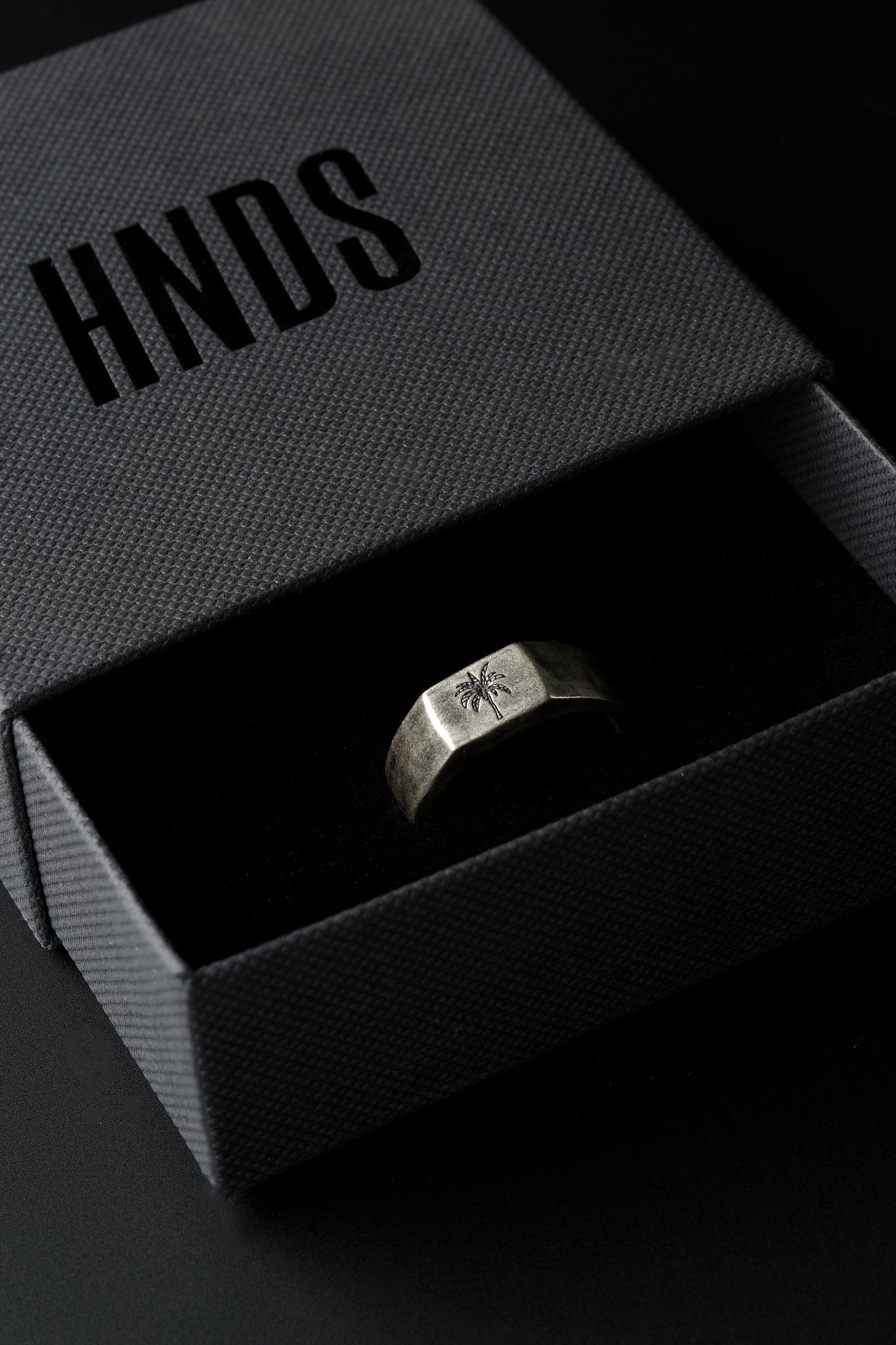Palm Open Ring